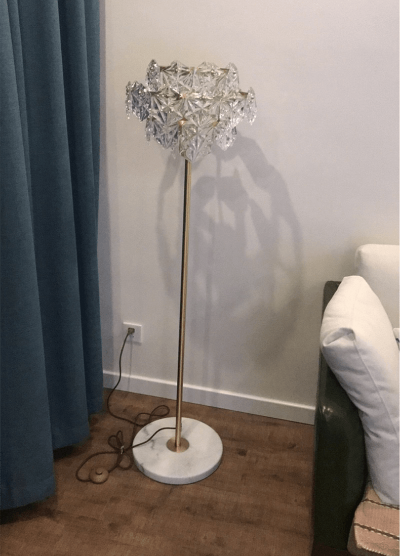 Nordic Villa Luxury LED Crystal Floor Lamp - Galastellar